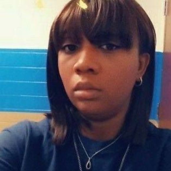 Meet your Posher, Stephanie - Picture 1 of 1